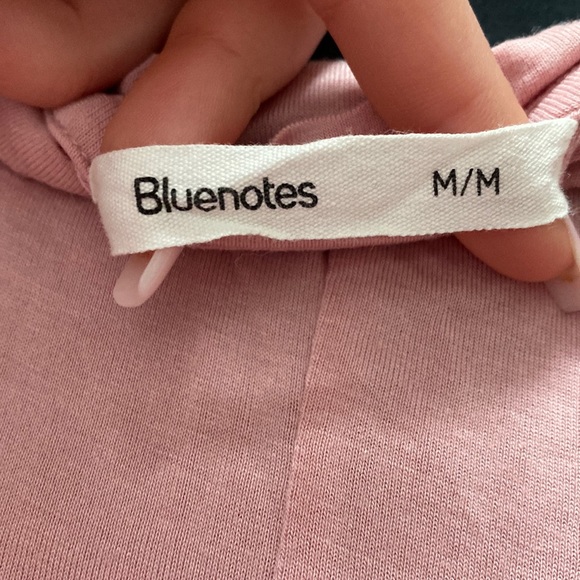 4/25$ pink crop top - Picture 2 of 2